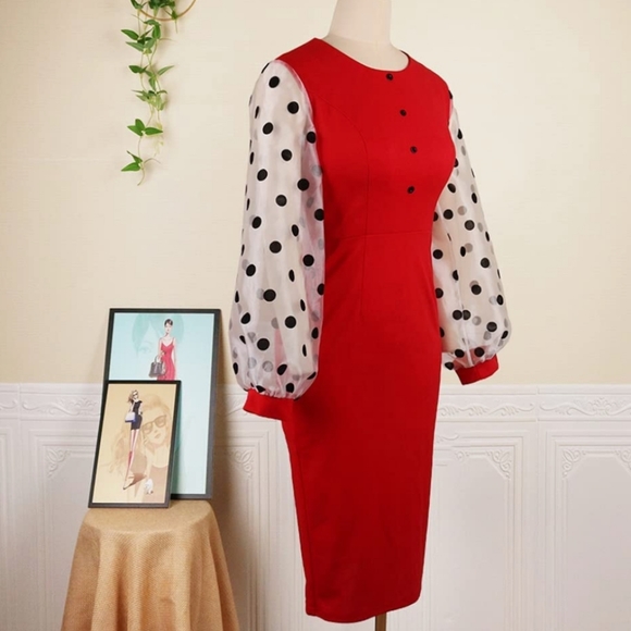 Becky Red - Picture 2 of 5